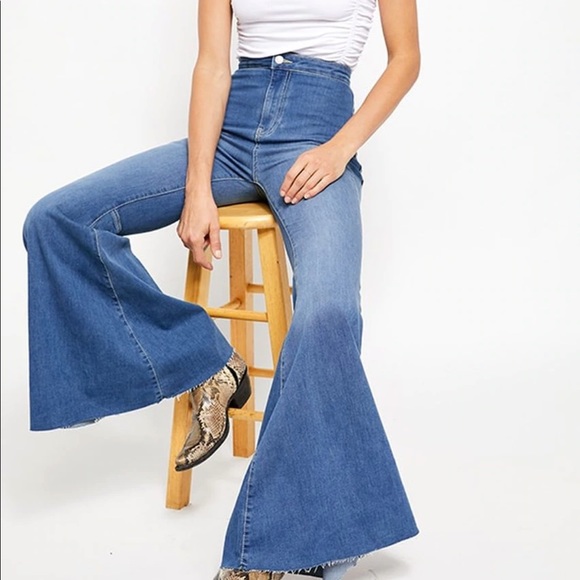 Free People Denim - Free people just float on flare jeans